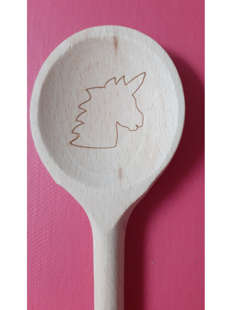 Cuillère en bois motif licorne