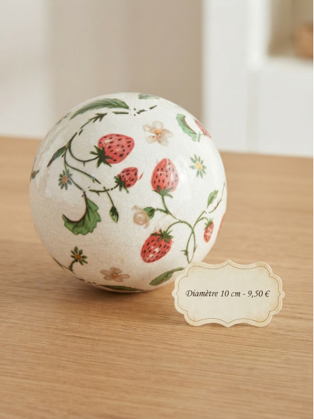 Boule décorative fraises